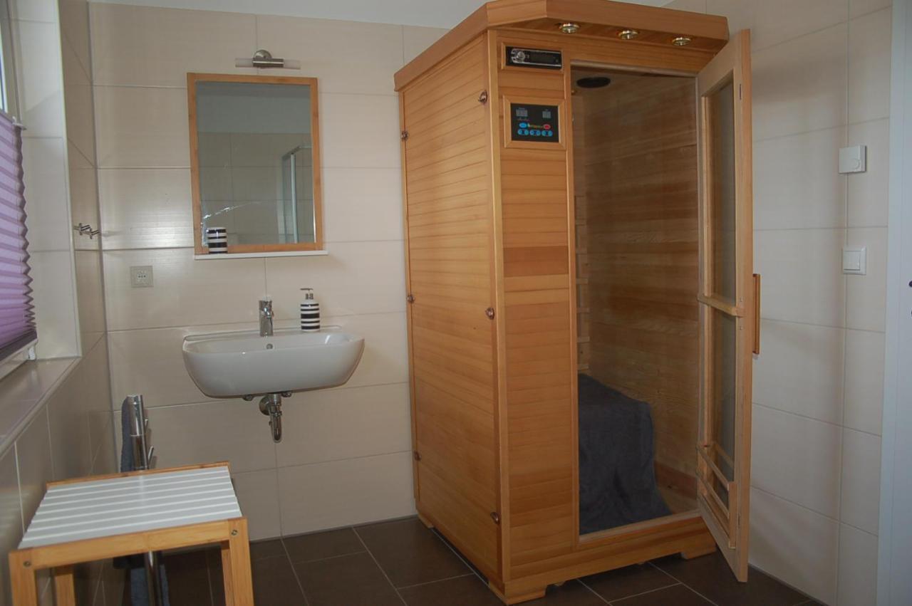 Behagliches Ferienhaus Zaunkoenig -Mit Kamin Und Sauna Танне Екстер'єр фото