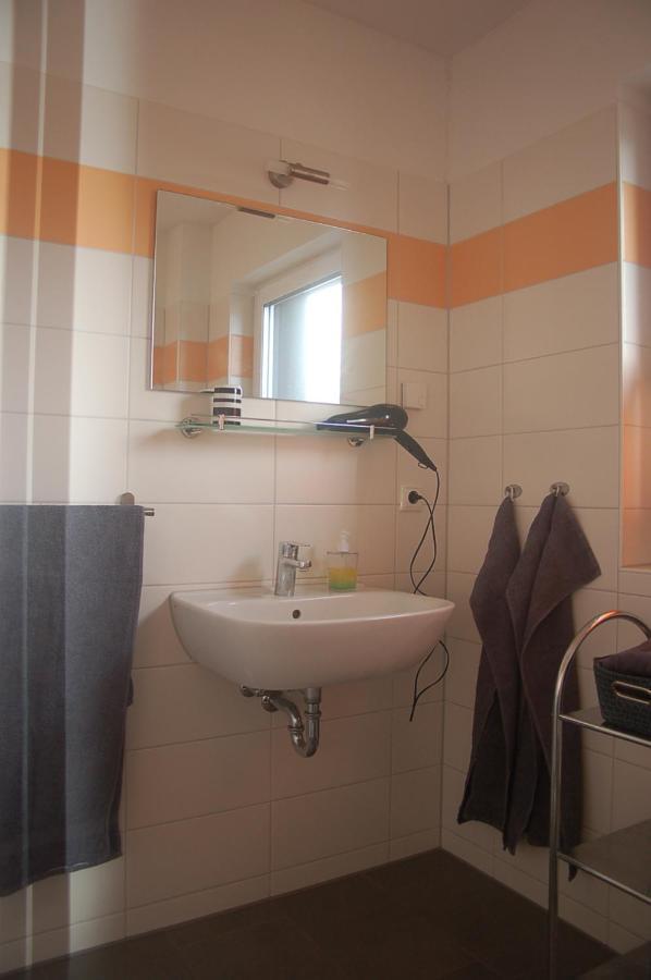Behagliches Ferienhaus Zaunkoenig -Mit Kamin Und Sauna Танне Екстер'єр фото