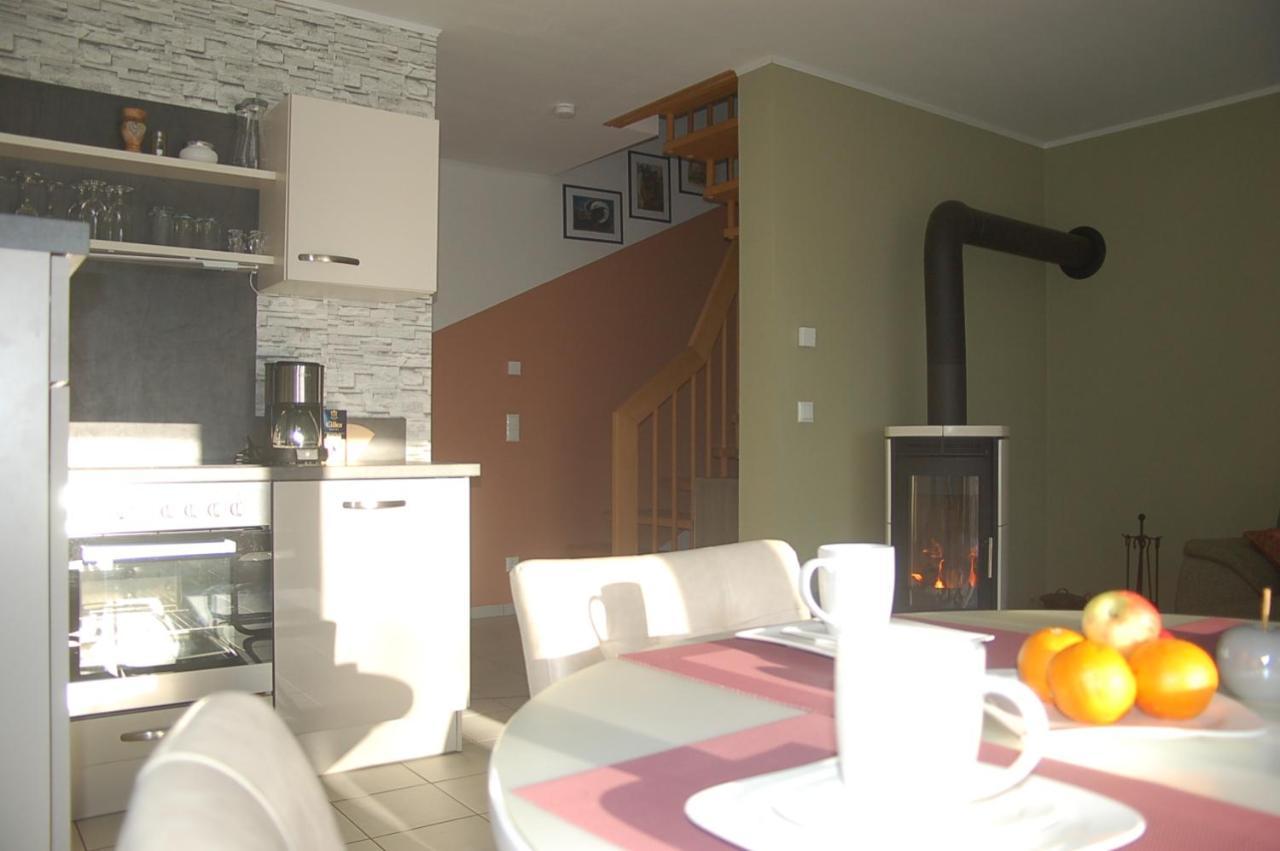 Behagliches Ferienhaus Zaunkoenig -Mit Kamin Und Sauna Танне Екстер'єр фото